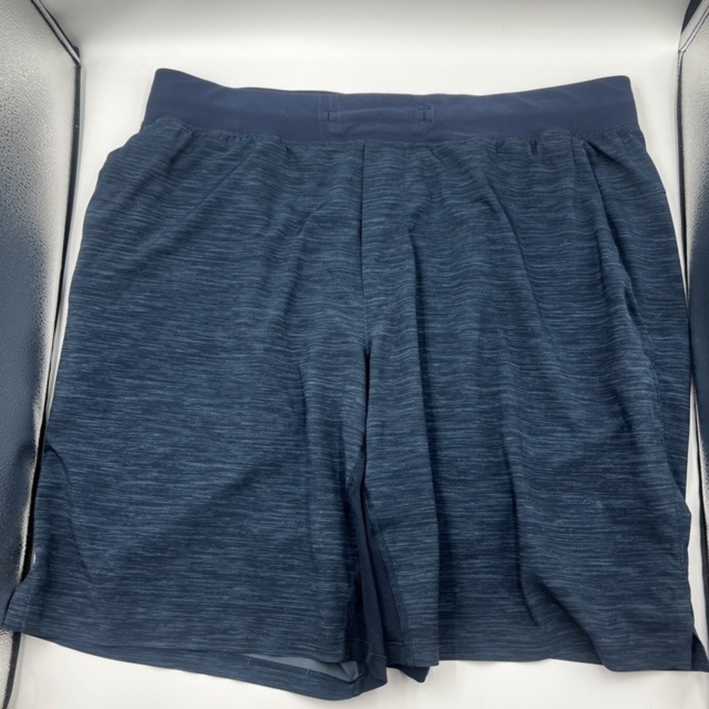 Lululemon Men's Navy Blue Heathered Athletic 9" Drawstring Shorts 35" Waist